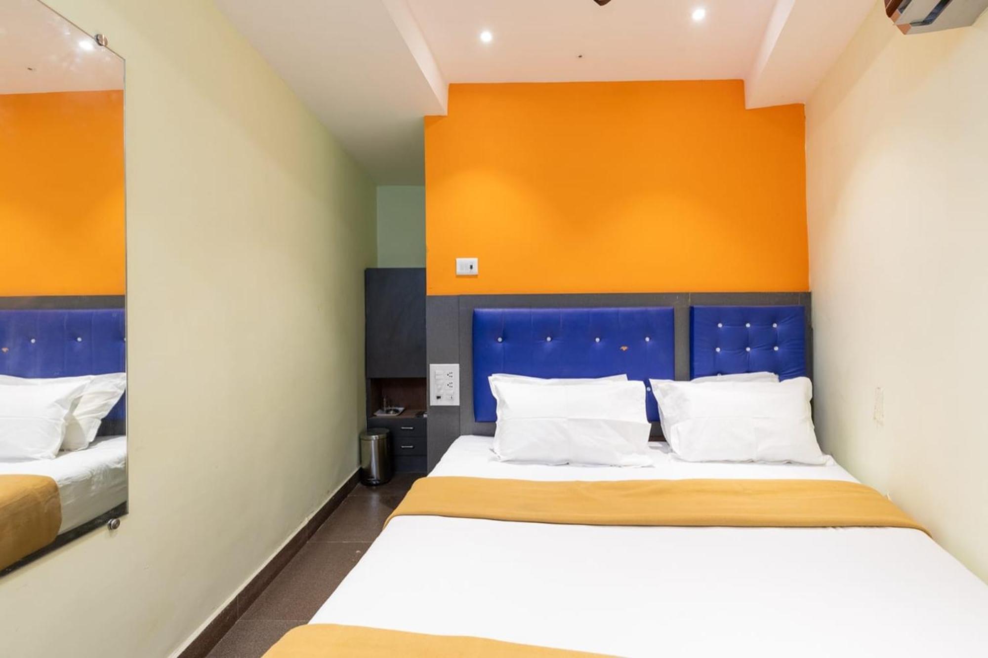 Hotel Shera Residency Мумбай Екстериор снимка